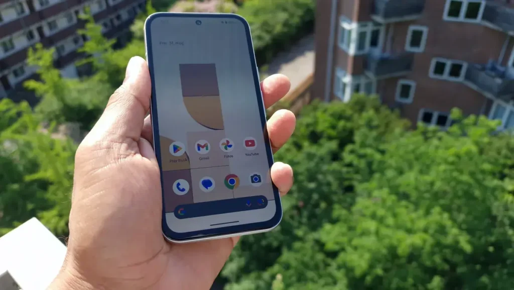 Google Pixel 8a-1